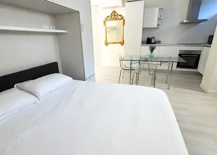 Zambianchi - Sostify *