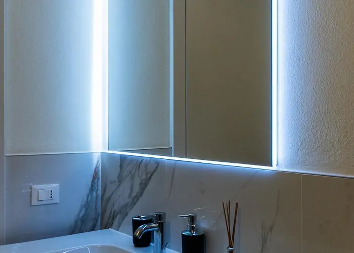 アパート Zambianchi - Sostify